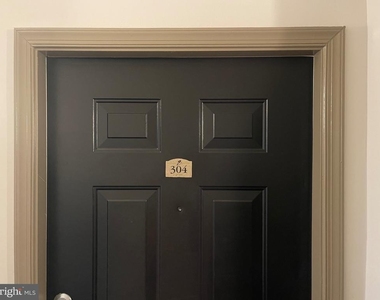 3851 Aristotle Court - Photo Thumbnail 15