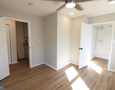 24 E Reed Avenue - Photo Thumbnail 9