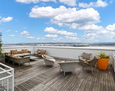 925 N Fairfax Street - Photo Thumbnail 25