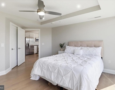 925 N Fairfax Street - Photo Thumbnail 19