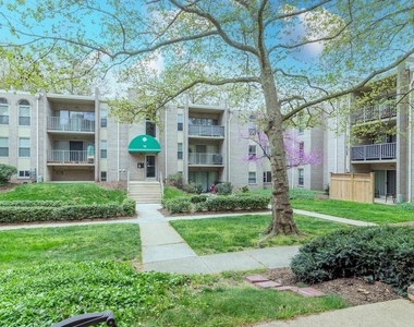21 Canterbury Square - Photo Thumbnail 19