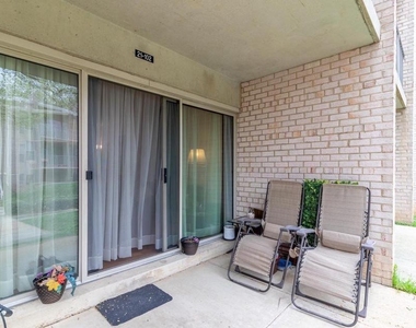 21 Canterbury Square - Photo Thumbnail 18