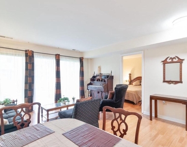 21 Canterbury Square - Photo Thumbnail 2
