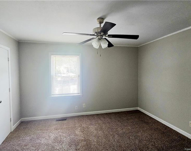 3526 Furman Drive - Photo Thumbnail 11