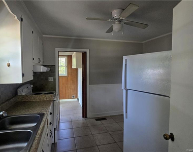 3526 Furman Drive - Photo Thumbnail 5