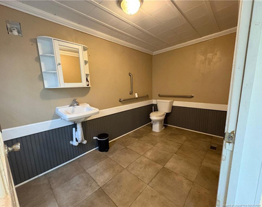 3174 Lindsay Road - Photo Thumbnail 11