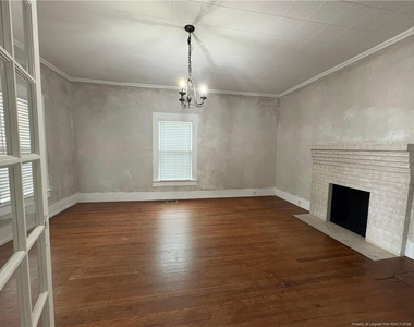 3174 Lindsay Road - Photo Thumbnail 5