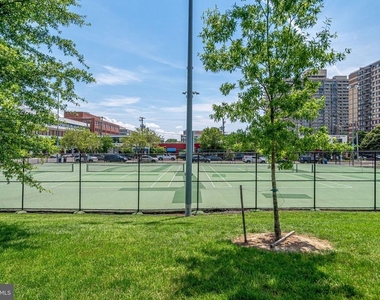 1023 N Royal Street - Photo Thumbnail 31
