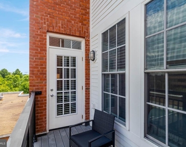 1023 N Royal Street - Photo Thumbnail 24