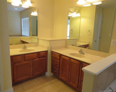 270 Hayden Lane - Photo Thumbnail 18