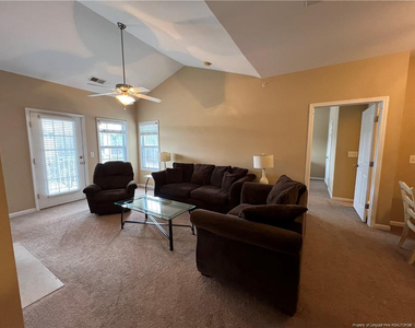 621 Marshtree Lane - Photo Thumbnail 6