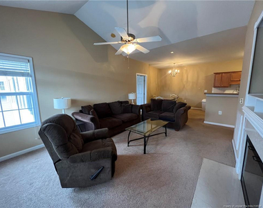 621 Marshtree Lane - Photo Thumbnail 2