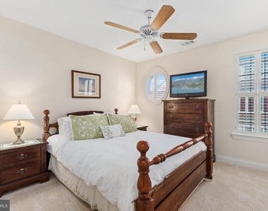 5114 Oneill Lane - Photo Thumbnail 19