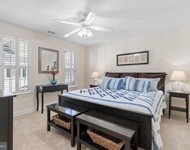 5114 Oneill Lane - Photo Thumbnail 17