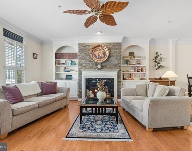 5114 Oneill Lane - Photo Thumbnail 7