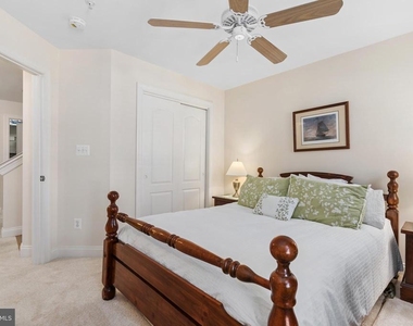 5114 Oneill Lane - Photo Thumbnail 20