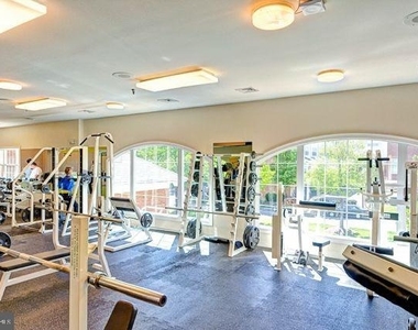 5114 Oneill Lane - Photo Thumbnail 35