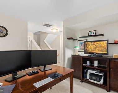 5114 Oneill Lane - Photo Thumbnail 22