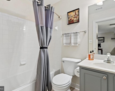 5114 Oneill Lane - Photo Thumbnail 24