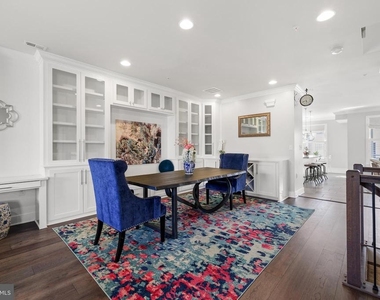 621 Bluemont Avenue - Photo Thumbnail 2