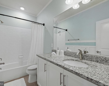 621 Bluemont Avenue - Photo Thumbnail 19