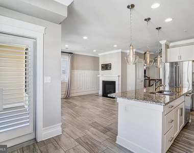 621 Bluemont Avenue - Photo Thumbnail 53