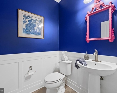 621 Bluemont Avenue - Photo Thumbnail 41