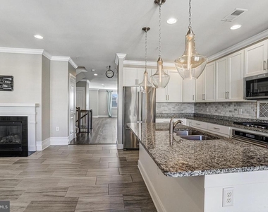 621 Bluemont Avenue - Photo Thumbnail 52