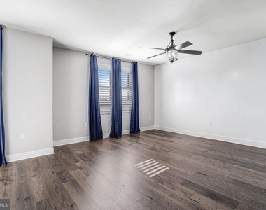 621 Bluemont Avenue - Photo Thumbnail 56