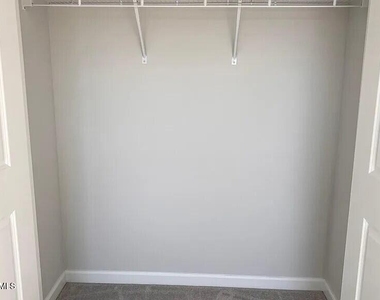 1019 Gemma Drive - Photo Thumbnail 14
