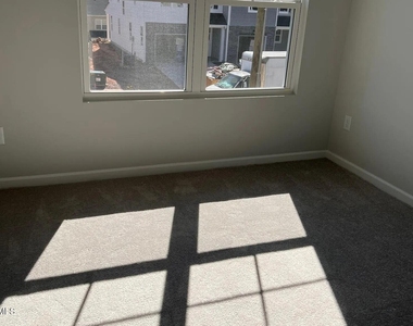 1019 Gemma Drive - Photo Thumbnail 24