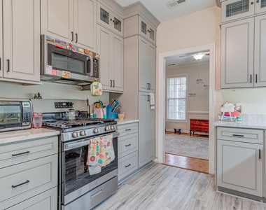 6240 Hilbert Ridge Drive - Photo Thumbnail 13