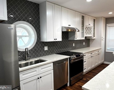 4401 Arlington Boulevard - Photo Thumbnail 2