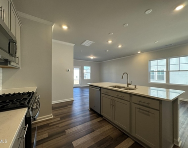 2509 Salt River Lane - Photo Thumbnail 3