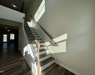 2509 Salt River Lane - Photo Thumbnail 1