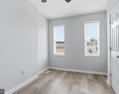 3004 Euclid Avenue - Photo Thumbnail 14