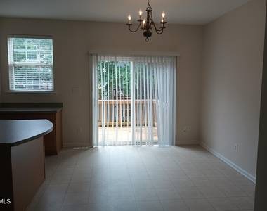 421 Madison Avenue - Photo Thumbnail 11