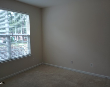421 Madison Avenue - Photo Thumbnail 22