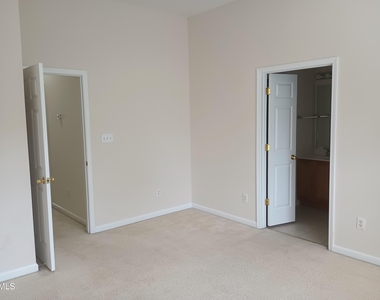 421 Madison Avenue - Photo Thumbnail 18