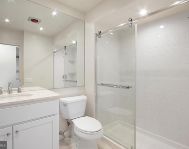 241 S 6th Street - Photo Thumbnail 9