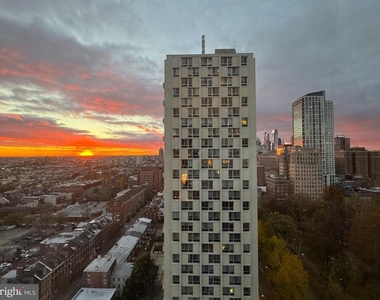 241 S 6th Street - Photo Thumbnail 18