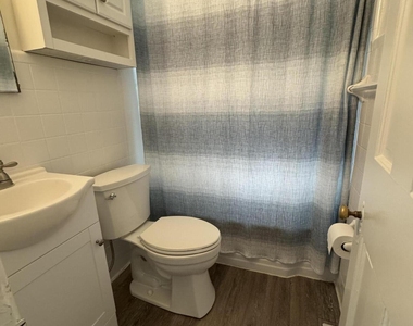 1009 Canterbury Road - Photo Thumbnail 23