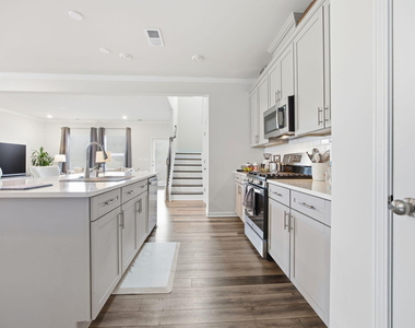 5062 Kota Street - Photo Thumbnail 10