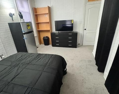1716 W Erie Avenue - Photo Thumbnail 3