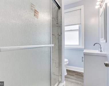 1633 Wakeling Street - Photo Thumbnail 11