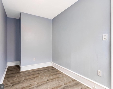 1633 Wakeling Street - Photo Thumbnail 14