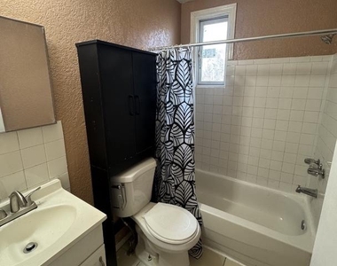 4554 N Bouvier Street - Photo Thumbnail 7