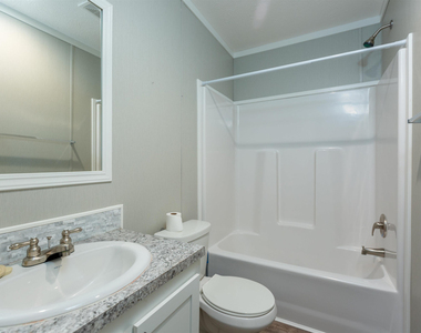 120 Nancy Lane - Photo Thumbnail 9