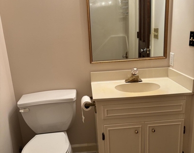 404 W Harnett Street - Photo Thumbnail 22
