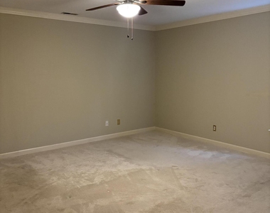 404 W Harnett Street - Photo Thumbnail 17